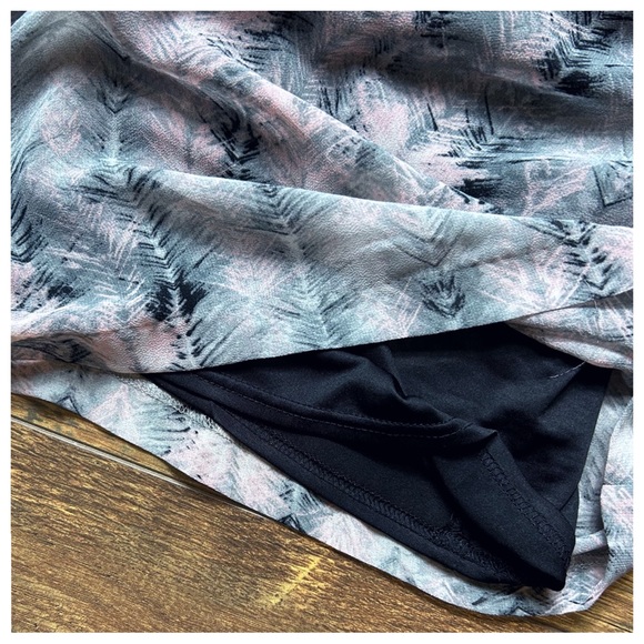 Kensie Feathered Hobo Dress - Picture 5 of 7